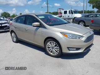 2017 Ford Focus Titanium с VIN 1FADP3N21HL327581, выставлен на аукционе IAAI как лот 42342179 с пробегом 61 489 миль миль и . История ставок и продаж доступна на DreamBid. Изображение 1.