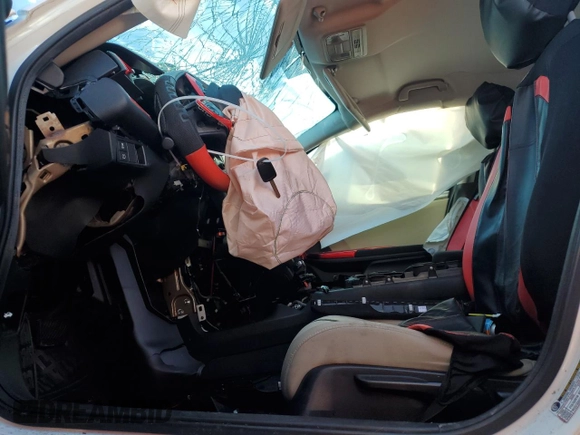 2018 Honda Civic LX with VIN 2HGFC2F59JH519837, listed as a Copart auction lot 81550184 with 166,369 mi miles and Salvage Title. Bid and sale history available at DreamBid. Image 7.