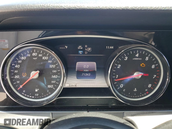 2019 Mercedes-Benz E 300 z VIN WDDZF4JBXKA529715, wystawiony jako Copart lot #56914325 z przebiegiem 71 343 mil mil oraz Szkoda całkowita • Salvage title. Historia ofert i sprzedaży dostępna na DreamBid. Obrazek 9.