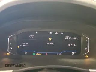 2021 Volkswagen Atlas SEL Premium z VIN 1V2TE2CA0MC220420, wystawiony jako Copart lot #56583215 z przebiegiem 27 662 mil mil oraz Szkoda całkowita • Salvage title. Historia ofert i sprzedaży dostępna na DreamBid. Obrazek 9.