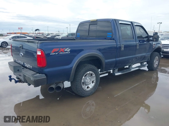 2008 Ford Super Duty F-250 SRW XL with VIN 1FTSW21R88ED91980, listed as a IAAI auction lot 41911411 with 197,558 mi miles. Bid and sale history available at carsss.com. Image 4.
