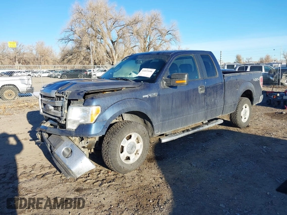 2014 Ford F-150 XL with VIN 1FTFX1EFXEKF58118, listed as a IAAI auction lot 41019106 with 119,933 mi miles. Bid and sale history available at carsss.com. Image 17.