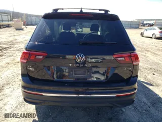 2022 Volkswagen Tiguan SE with VIN 3VV2B7AX5NM072373, listed as a Copart auction lot 45186335 with 48,159 mi miles and Salvage Title. Bid and sale history available at carsss.com. Image 6.