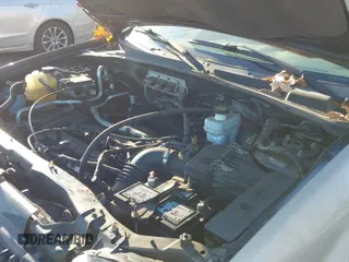 2007 Ford Escape XLS с VIN 1FMYU92Z77KA40397, выставлен на аукционе IAAI как лот 40768784 с пробегом 112 097 миль миль и . История ставок и продаж доступна на DreamBid. Изображение 12.