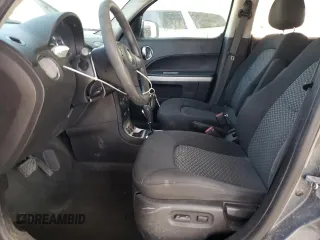 2008 Chevrolet HHR LT with VIN 3GNDA23D28S610017, listed as a Copart auction lot 52350235 with 169,123 mi miles and Salvage Title. Bid and sale history available at DreamBid. Image 7.