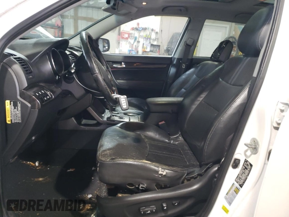 2012 Kia Sorento EX z VIN 5XYKU4A25CG271932, wystawiony jako Copart lot #51371565 z przebiegiem 208 398 mil mil oraz Nie do naprawy • Non repairable. Historia ofert i sprzedaży dostępna na DreamBid. Obrazek 7.