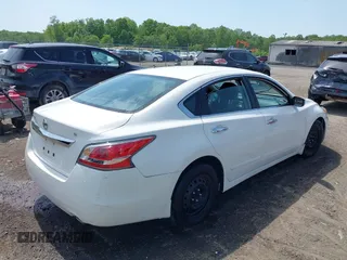 2015 Nissan Altima SV z VIN 1N4AL3AP4FC480288, wystawiony jako IAAI lot #42149829 z przebiegiem 113 830 mil mil oraz . Historia ofert i sprzedaży dostępna na DreamBid. Obrazek 4.