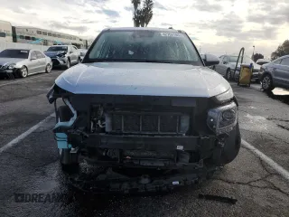 2021 Hyundai Venue SE with VIN KMHRB8A33MU069722, listed as a Copart auction lot 42709195 with 62,056 mi miles and Salvage Title. Bid and sale history available at DreamBid. Image 5.