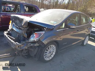 2016 Ford C-Max SEL with VIN 1FADP5BU3GL101218, listed as a IAAI auction lot 41292889 with 121,137 mi miles and . Bid and sale history available at DreamBid. Image 2.