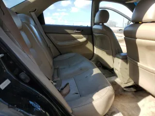 1997 Honda Accord EX with VIN 1HGCD5668VA262569, listed as a Copart auction lot 44713835 with 261,346 mi miles and Salvage Title. Bid and sale history available at DreamBid. Image 10.