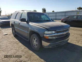 2002 Chevrolet Tahoe LT with VIN 1GNEC13T22R263962, listed as a Copart auction lot 72726674 with 258,148 mi miles and Salvage Title. Bid and sale history available at carsss.com. Image 4.