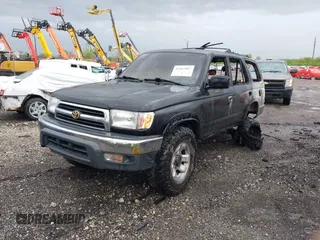1999 Toyota 4Runner SR5 с VIN JT3HN86R2X0239685, выставлен на аукционе IAAI как лот 42162967 с пробегом Не указан миль и . История ставок и продаж доступна на DreamBid. Изображение 2.