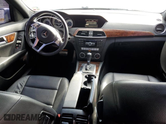 2014 Mercedes-Benz C 250 Sport with VIN WDDGF4HB2EA967498, listed as a Copart auction lot 80678684 with 149,980 mi miles and Salvage title. Bid and sale history available at DreamBid. Image 8.