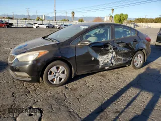 2015 Kia Forte LX with VIN KNAFX4A61F5342176, listed as a Copart auction lot 87465004 with 120,908 mi miles and Salvage Title. Bid and sale history available at carsss.com. Image 1.