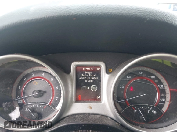 2016 Dodge Journey SXT with VIN 3C4PDCBG9GT137742, listed as a IAAI auction lot 41879431 with 207,443 mi miles. Bid and sale history available at carsss.com. Image 7.