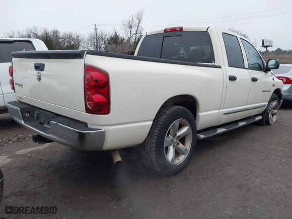 2007 Dodge Ram 1500 SLT with VIN 1D7HA18277J613206, listed as a IAAI auction lot 41464003 with NaN miles. Bid and sale history available at carsss.com. Image 4.