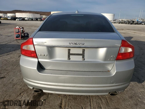 2007 Volvo S80 V8 z VIN YV1AH852371037032, wystawiony jako Copart lot #84233774 z przebiegiem 133 873 mil mil oraz Szkoda całkowita • Salvage title. Historia ofert i sprzedaży dostępna na DreamBid. Obrazek 6.