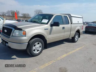 2008 Ford F-150 XLT with VIN 1FTPX14V18KB48289, listed as a IAAI auction lot 42001437 with 184,530 mi miles. Bid and sale history available at carsss.com. Image 2.
