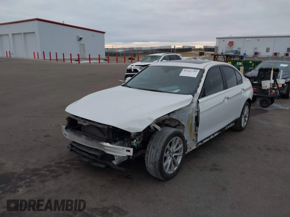 2018 BMW 3 Series 320i xDrive with VIN WBA8E5G54JNU47158, listed as a IAAI auction lot 41362749 with 38,158 mi miles. Bid and sale history available at carsss.com. Image 6.