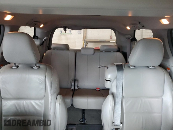 2016 Toyota Sienna XLE with VIN 5TDYK3DCXGS738530, listed as a Copart auction lot 61944505 with 254,176 mi miles and Salvage title. Bid and sale history available at DreamBid. Image 10.