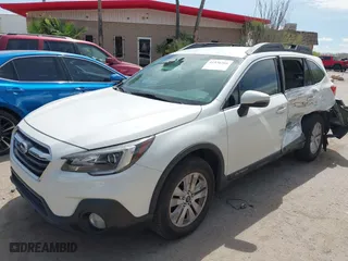 2018 Subaru Outback Premium with VIN 4S4BSAFC8J3307325, listed as a IAAI auction lot 41936266 with 44,588 mi miles. Bid and sale history available at carsss.com. Image 17.