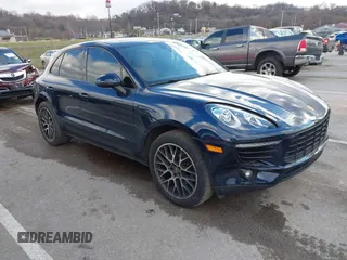 2018 Porsche Macan with VIN WP1AA2A53JLB21062, listed as a IAAI auction lot 41066589 with 53,013 mi miles. Bid and sale history available at carsss.com. Image 1.