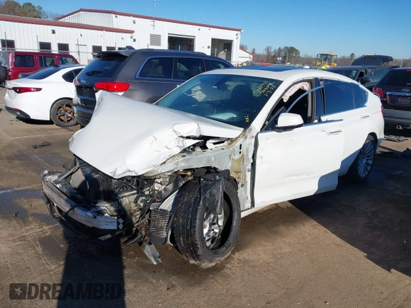 2013 BMW 5 Series GT 535i xDrive with VIN WBASP2C55DC339183, listed as a IAAI auction lot 41359533 with 144,020 mi miles. Bid and sale history available at carsss.com. Image 21.