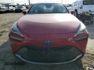 2021 Toyota Mirai XLE with VIN JTDAAAAA2MA003464, listed as a Copart auction lot 72655634 with 23,289 mi miles and Salvage title. Bid and sale history available at DreamBid. Image 5.