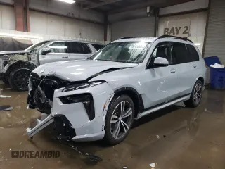 2024 BMW X7 xDrive40i with VIN 5UX23EM04R9V15436, listed as a Copart auction lot 46265095 with 5,504 mi miles and Salvage Title. Bid and sale history available at carsss.com. Image 1.