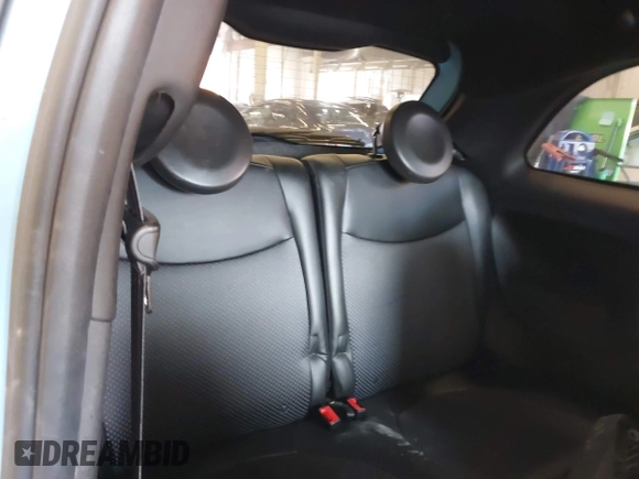 2017 FIAT 500e with VIN 3C3CFFGE7HT546071, listed as a IAAI auction lot 40858363 with 37,454 mi miles. Bid and sale history available at carsss.com. Image 8.