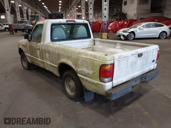 1999 Ford Ranger XL with VIN 1FTYR10C2XPB58611, listed as a IAAI auction lot 42475655 with 117,372 mi miles and . Bid and sale history available at DreamBid. Image 3.
