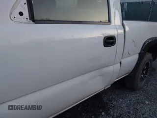 2006 Chevrolet Silverado 1500 Work Truck with VIN 3GCEK14X76G177081, listed as a IAAI auction lot 41676807 with 258,403 mi miles. Bid and sale history available at carsss.com. Image 6.