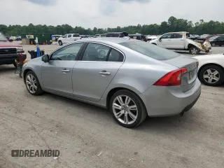2011 Volvo S60 with VIN YV1902FH6B2011330, listed as a Copart auction lot 61014585 with 97,252 mi miles and Salvage title. Bid and sale history available at DreamBid. Image 2.