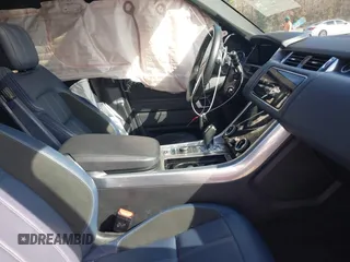 2022 Land Rover Range Rover Sport HSE Dynamic with VIN SALWR2SE7NA239849, listed as a IAAI auction lot 41472299 with 47,599 mi miles and . Bid and sale history available at DreamBid. Image 5.