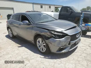 2017 Infiniti QX30 Luxury z VIN SJKCH5CP7HA033964, wystawiony jako Copart lot #56758195 z przebiegiem 92 253 mil mil oraz Szkoda całkowita • Salvage title. Historia ofert i sprzedaży dostępna na DreamBid. Obrazek 4.