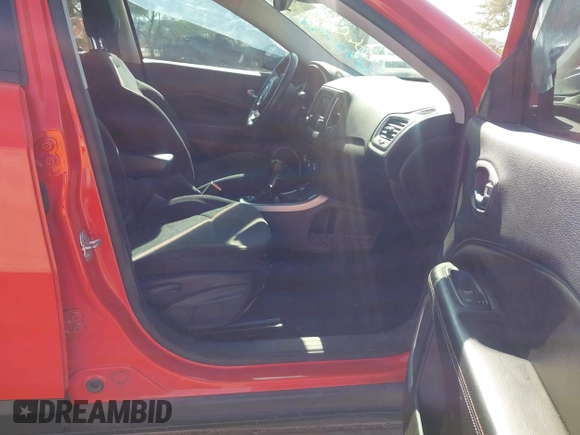 2017 Jeep Compass Sport with VIN 3C4NJDABXHT642198, listed as a IAAI auction lot 42385002 with 82,626 mi miles and . Bid and sale history available at DreamBid. Image 5.