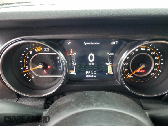 2021 Jeep Wrangler Unlimited Sport Altitude with VIN 1C4HJXDN6MW667012, listed as a Copart auction lot 56915715 with 40,744 mi miles and Salvage title. Bid and sale history available at DreamBid. Image 9.