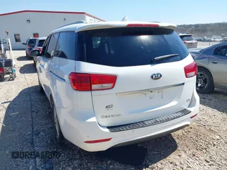 2016 Kia Sedona LX with VIN KNDMB5C1XG6094649, listed as a IAAI auction lot 41883433 with 120,038 mi miles. Bid and sale history available at carsss.com. Image 3.