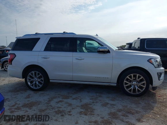2018 Ford Expedition Platinum with VIN 1FMJU1LT3JEA51867, listed as a IAAI auction lot 40509097 with 1 mi miles. Bid and sale history available at carsss.com. Image 13.