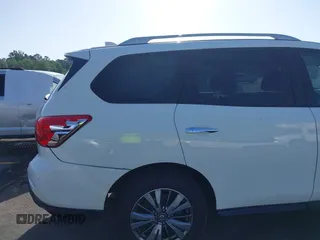 2019 Nissan Pathfinder SV z VIN 5N1DR2MN9KC628340, wystawiony jako IAAI lot #42263841 z przebiegiem 110 951 mil mil oraz . Historia ofert i sprzedaży dostępna na DreamBid. Obrazek 19.