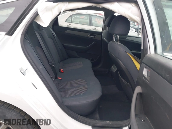 2018 Hyundai Sonata SE z VIN 5NPE24AFXJH698843, wystawiony jako IAAI lot #41851524 z przebiegiem 100 811 mil mil oraz . Historia ofert i sprzedaży dostępna na DreamBid. Obrazek 8.