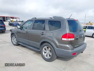 2009 Kia Borrego LX with VIN KNDJJ741995016159, listed as a IAAI auction lot 41498450 with 164,520 mi miles. Bid and sale history available at carsss.com. Image 3.