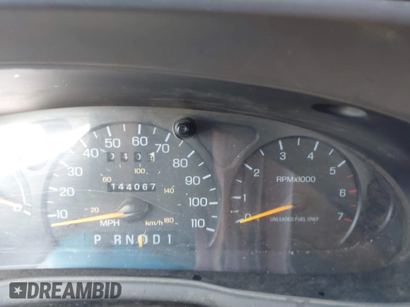 1996 Mercury Sable GS with VIN 1MELM50U5TA633365, listed as a IAAI auction lot 41723519 with 144,067 mi miles. Bid and sale history available at carsss.com. Image 7.