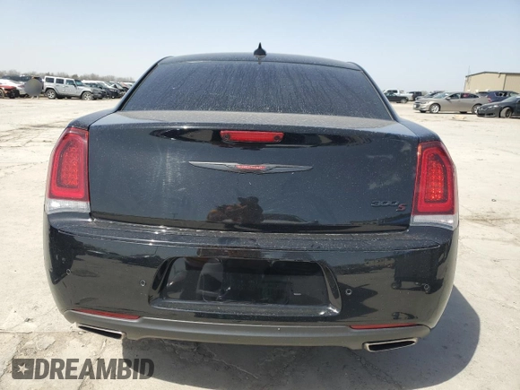 2022 Chrysler 300 S with VIN 2C3CCABG8NH184406, listed as a Copart auction lot 48822155 with 38,899 mi miles and Salvage title. Bid and sale history available at DreamBid. Image 6.