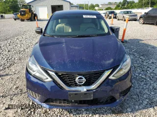 2017 Nissan Sentra SV z VIN 3N1AB7AP7HY349986, wystawiony jako Copart lot #60212545 z przebiegiem 105 764 mil mil oraz Czysty tytuł • Clean title. Historia ofert i sprzedaży dostępna na DreamBid. Obrazek 5.