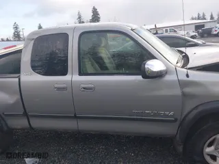 2002 Toyota Tundra SR5 with VIN 5TBBT44102S326707, listed as a IAAI auction lot 40971337 with 111,454 mi miles. Bid and sale history available at carsss.com. Image 14.