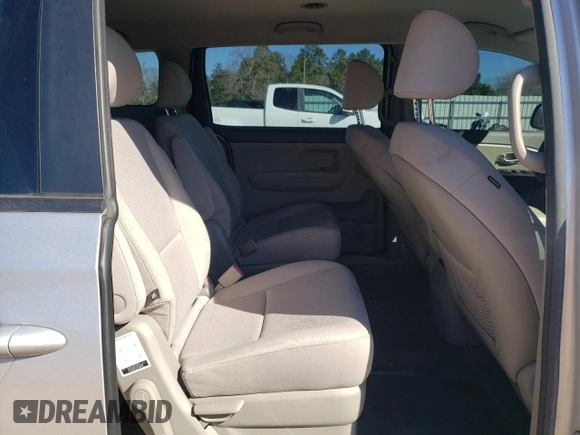 2017 Kia Sedona L with VIN KNDMA5C10H6279572, listed as a Copart auction lot 46491355 with 83,375 mi miles and Salvage Title. Bid and sale history available at carsss.com. Image 12.