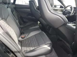 2022 Audi e-tron GT Prestige z VIN WAUEJBFW2N7006498, wystawiony jako Copart lot #45764865 z przebiegiem 17 849 mil mil oraz Szkoda całkowita • Salvage title. Historia ofert i sprzedaży dostępna na DreamBid. Obrazek 10.