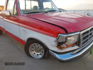 1994 Ford F-150 with VIN 1FTDF15Y0RLB45961, listed as a IAAI auction lot 41783519 with 230,365 mi miles. Bid and sale history available at carsss.com. Image 6.