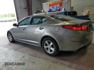2015 Kia Optima LX z VIN 5XXGM4A71FG513142, wystawiony jako Copart lot #58557655 z przebiegiem 44 204 mil mil oraz Szkoda całkowita • Salvage title. Historia ofert i sprzedaży dostępna na DreamBid. Obrazek 2.